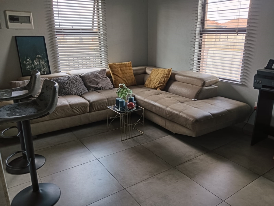 3 Bedroom Property for Sale in Waterval East North West